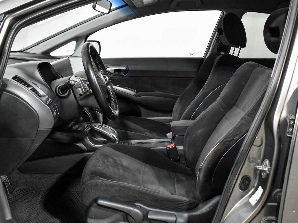 Honda Civic 2008 года с пробегом. Фото: #8