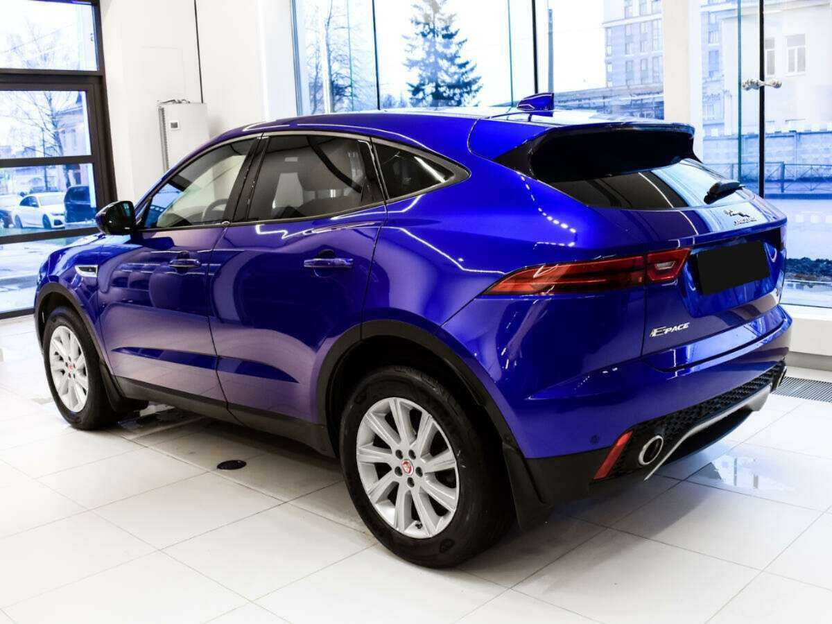 Jaguar E-Pace 2018 года с пробегом. Фото: #5