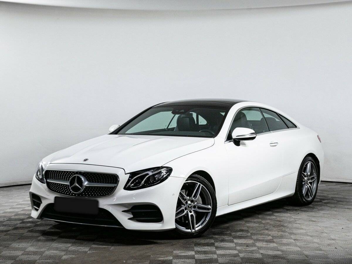Mercedes-Benz E-Класс 2017 года с пробегом. Посмотреть фото