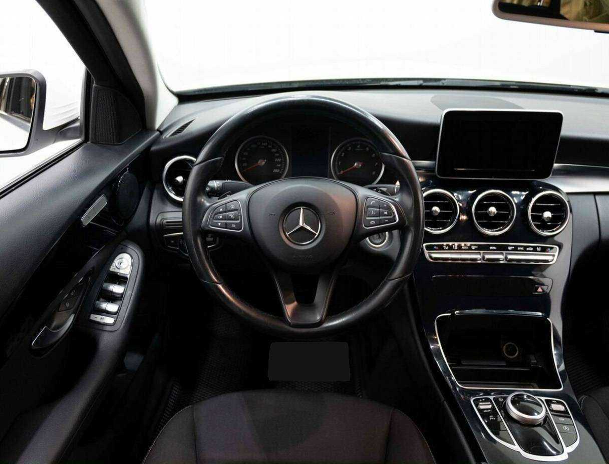 Mercedes-Benz C-Класс 2014 года с пробегом. Фото: #14