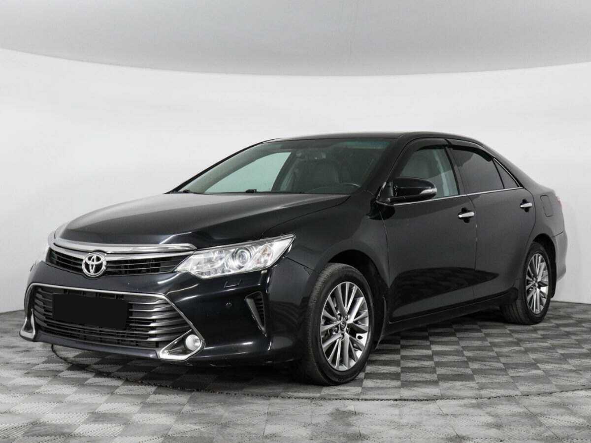Toyota Camry 2016 года с пробегом. Посмотреть фото