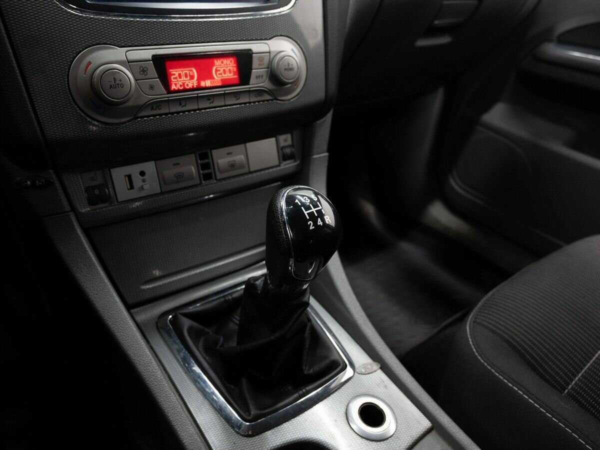 Ford Focus 2010 года с пробегом. Фото: #17