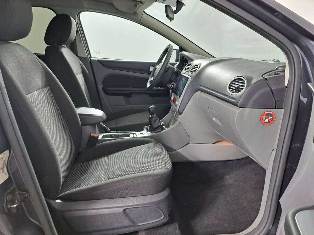 Ford Focus 2011 года с пробегом. Фото: #8