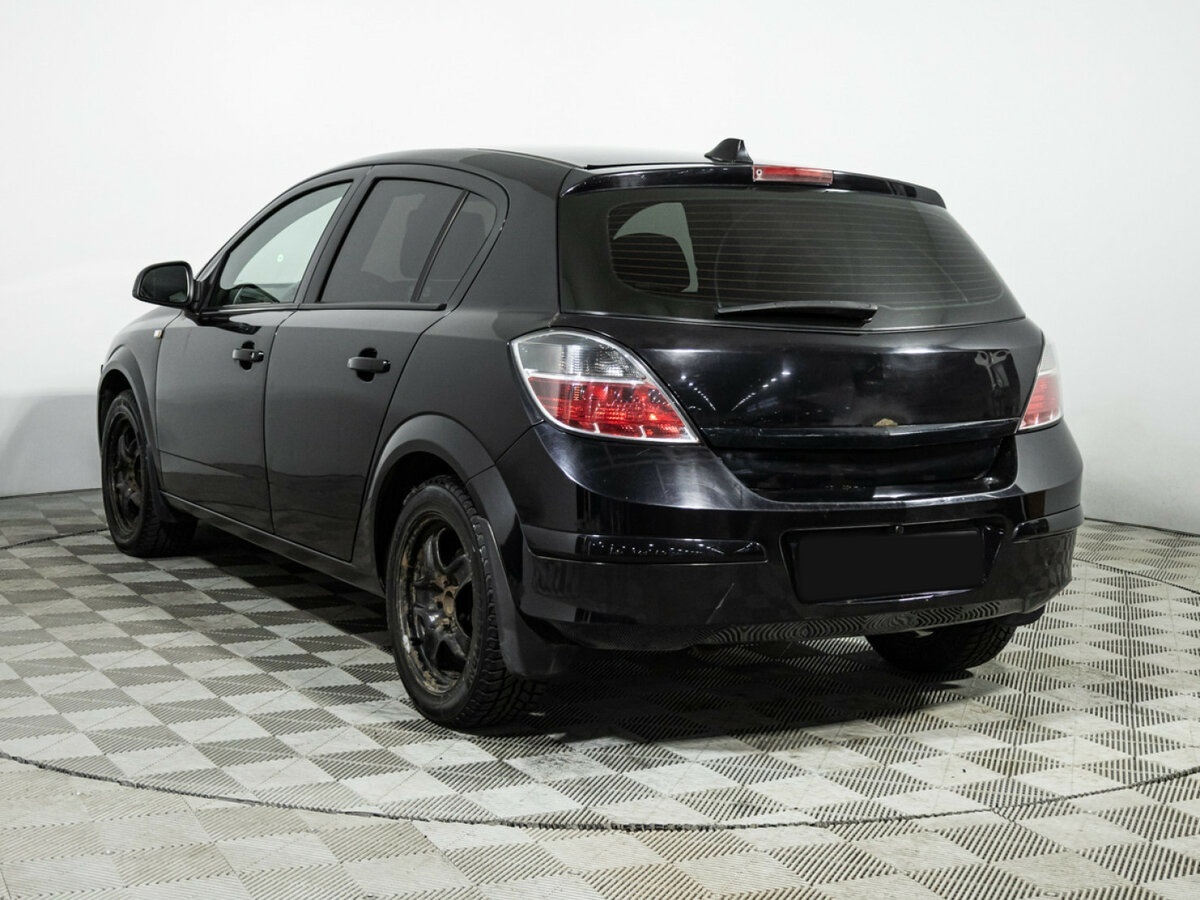 Opel Astra 2011 года с пробегом. Фото: #6