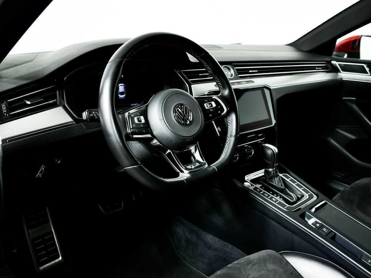 Volkswagen Arteon 2017 года с пробегом. Фото: #12