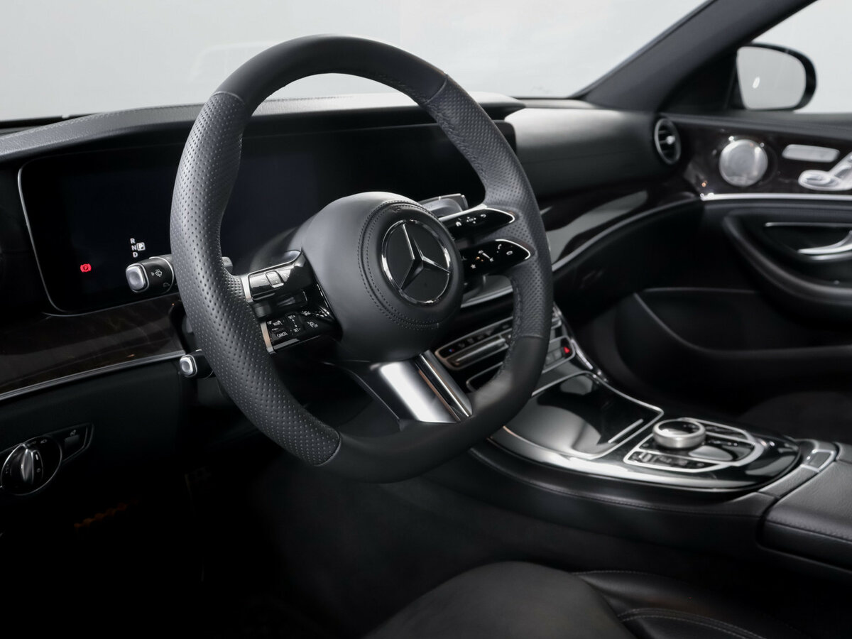 Mercedes-Benz E-Класс 2017 года с пробегом. Фото: #13