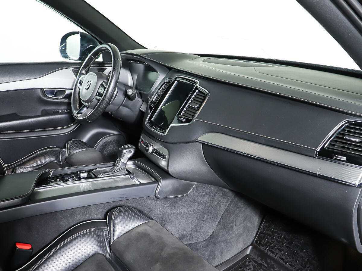 Volvo XC90 2017 года с пробегом. Фото: #9