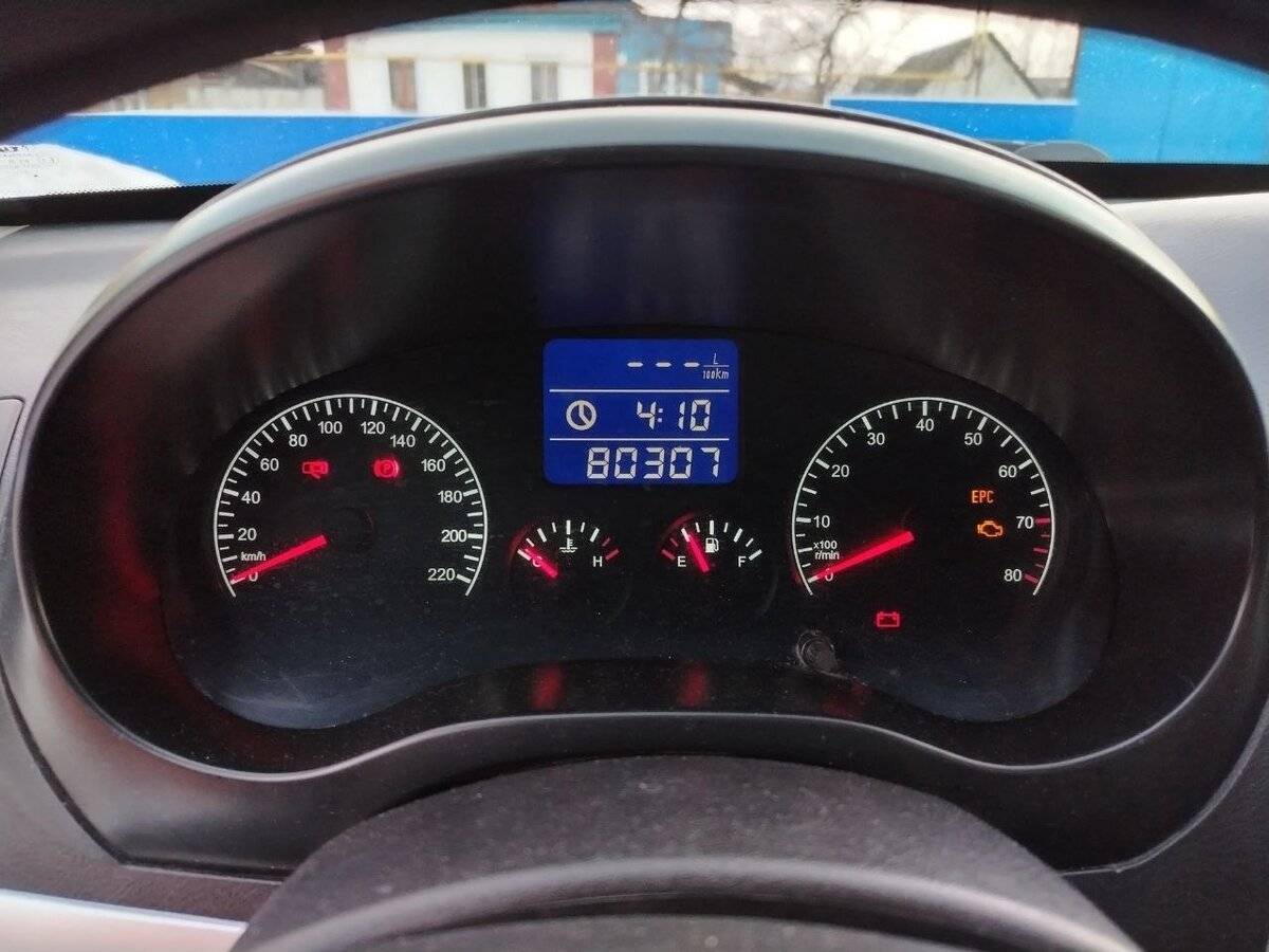 Chery Tiggo (T11) 2013 года с пробегом. Фото: #7