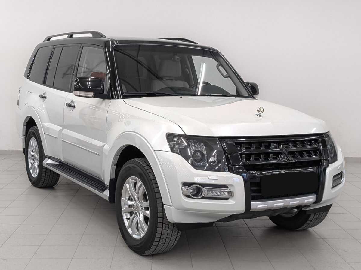 Mitsubishi Pajero 2020 года с пробегом. Фото: #2