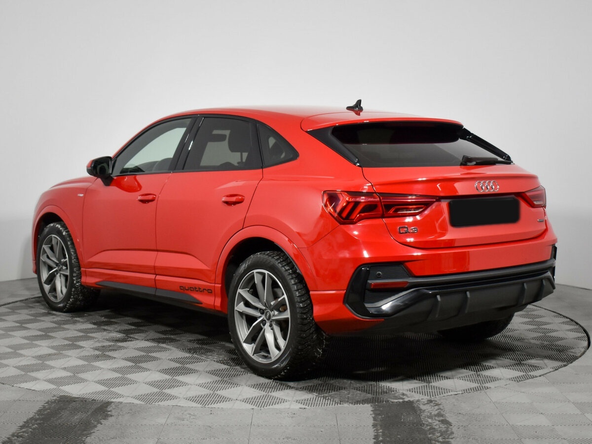 Audi Q3 Sportback 2021 года с пробегом. Фото: #6