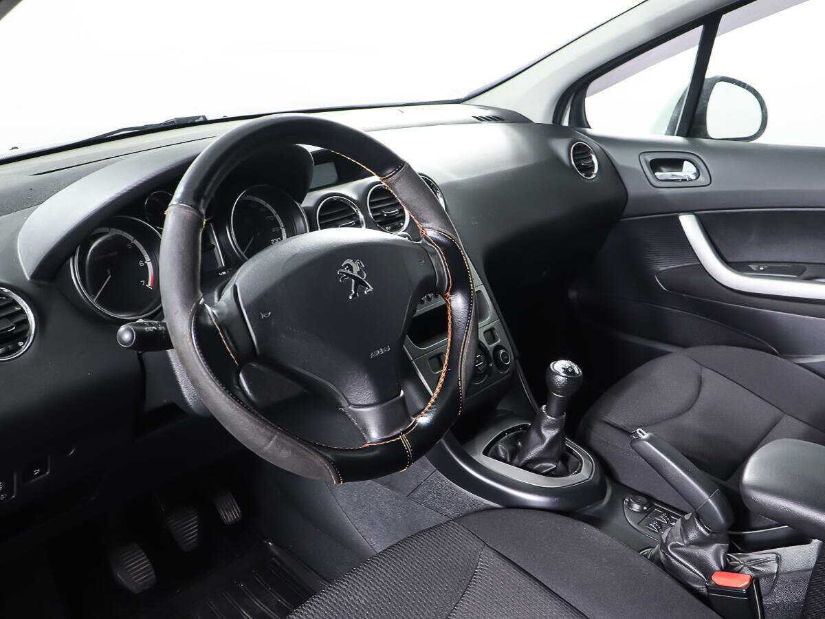 Peugeot 408 2014 года с пробегом. Фото: #11