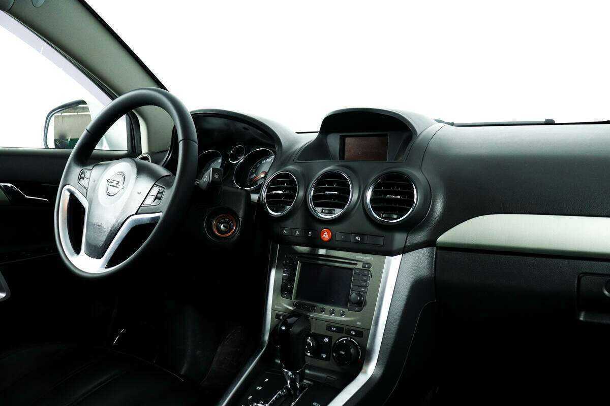 Opel Antara 2014 года с пробегом. Фото: #8