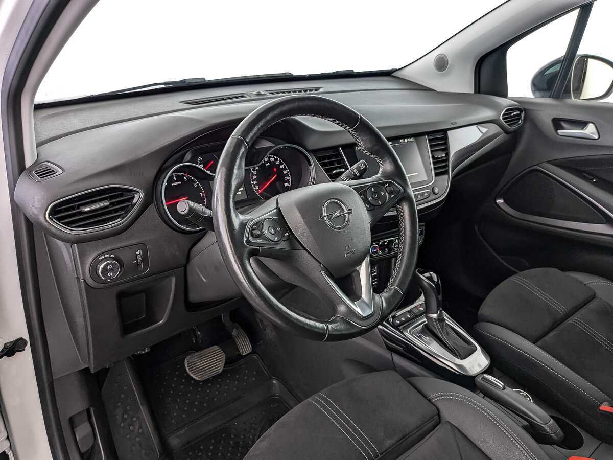 Opel Crossland X 2022 года с пробегом. Фото: #10