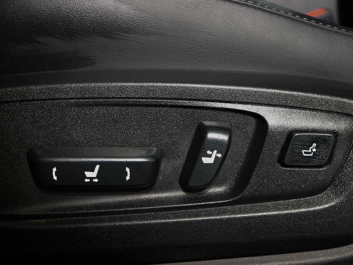 Lexus ES 2016 года с пробегом. Фото: #18
