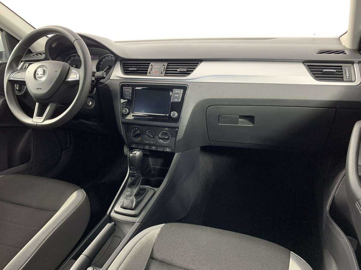 Skoda Rapid 2019 года с пробегом. Фото: #7