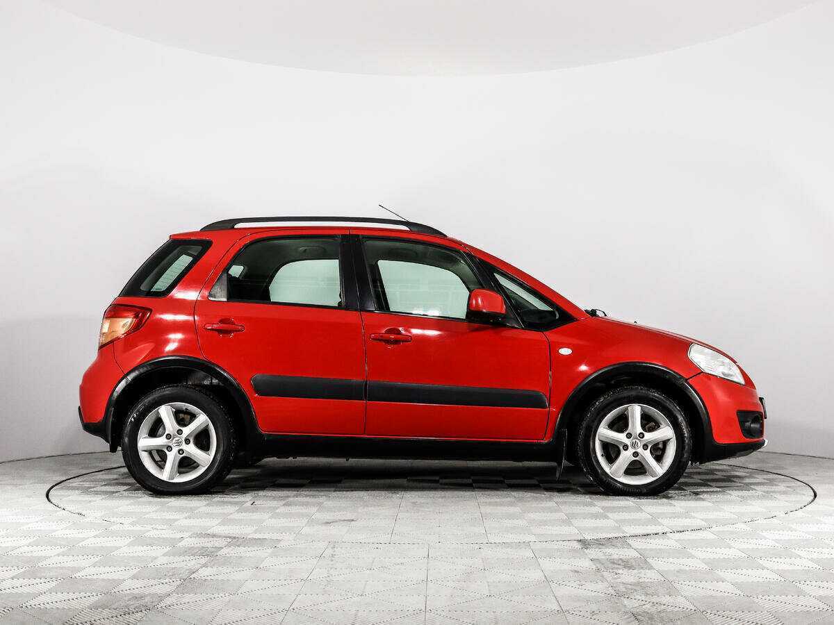 Suzuki SX4 2010 года с пробегом. Фото: #3