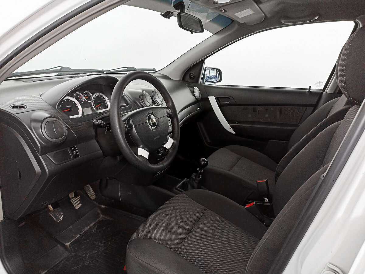 Chevrolet Aveo 2011 года с пробегом. Фото: #10