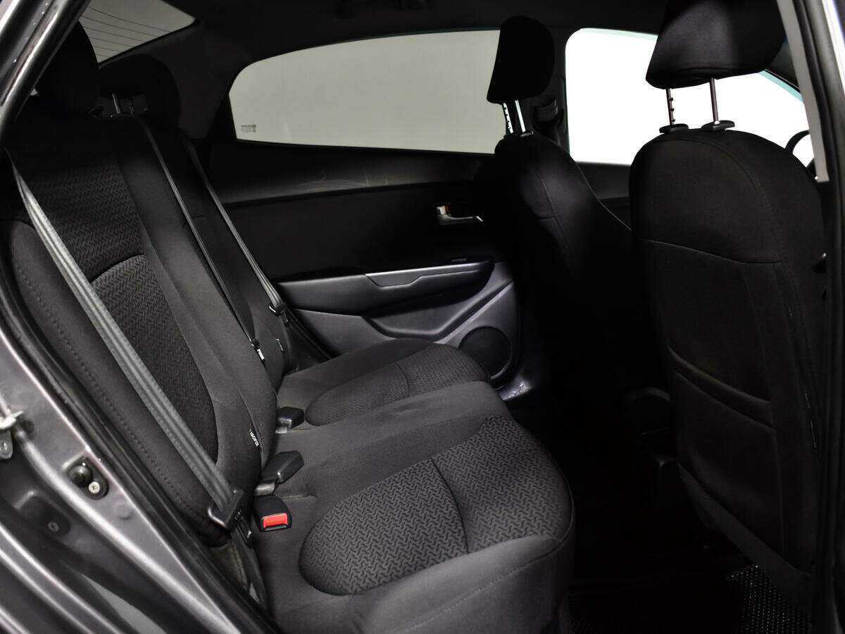 Kia Rio 2011 года с пробегом. Фото: #9