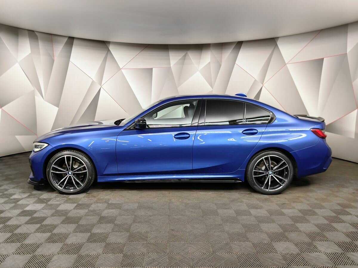 BMW 3 серии 2020 года с пробегом. Фото: #3