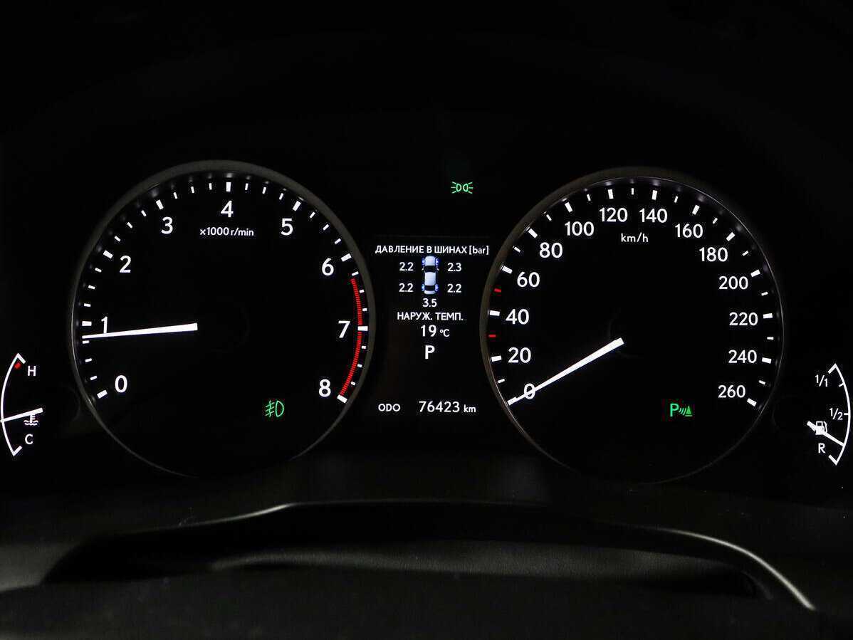 Lexus ES 2014 года с пробегом. Фото: #8