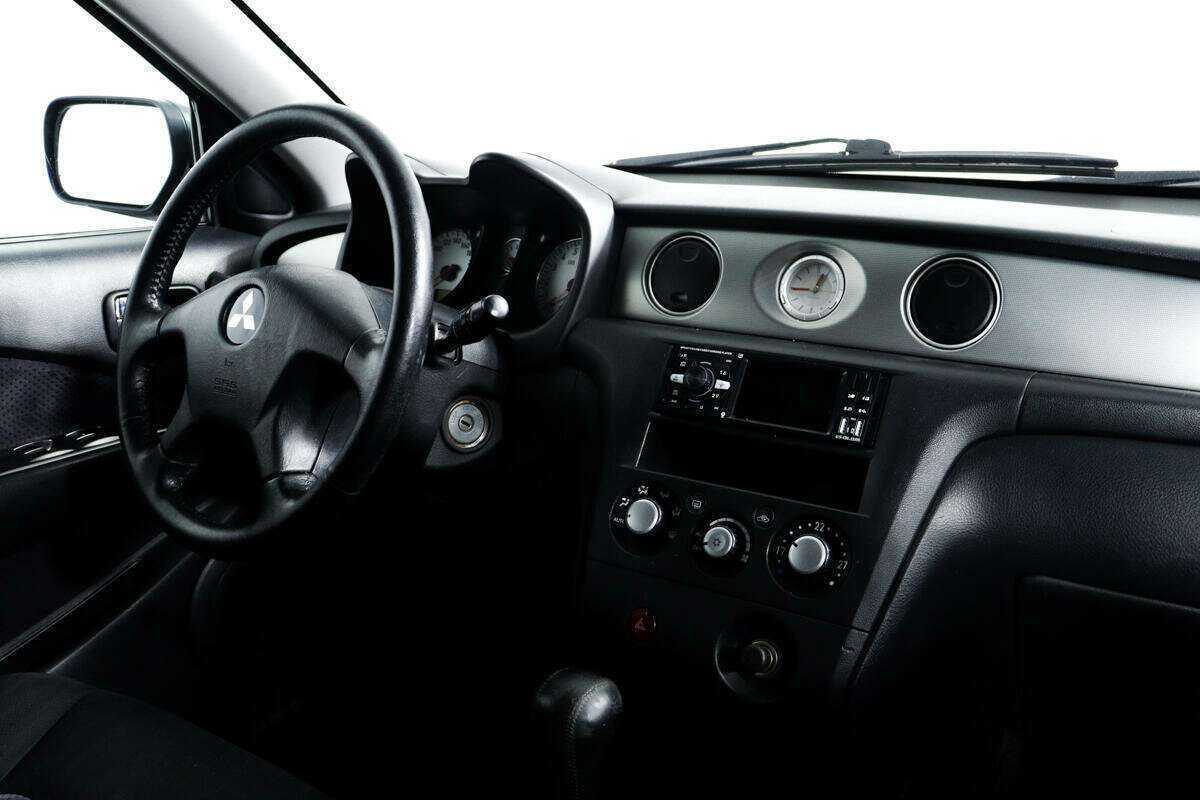 Mitsubishi Outlander 2005 года с пробегом. Фото: #6