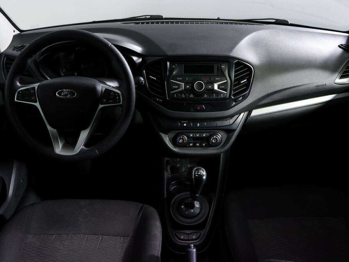 Lada (ВАЗ) Vesta 2019 года с пробегом. Фото: #9