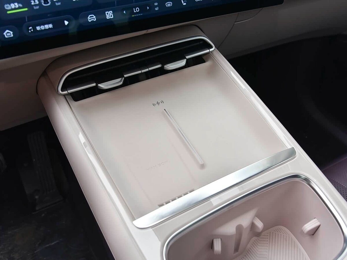 Changan Deepal S07 (S7) 2025 года с пробегом. Фото: #19