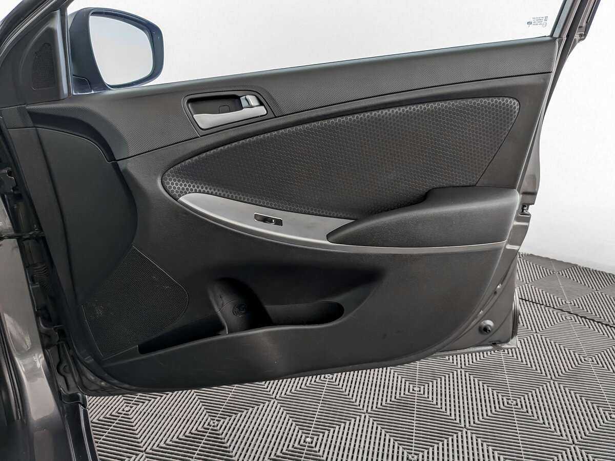 Hyundai Solaris 2016 года с пробегом. Фото: #19