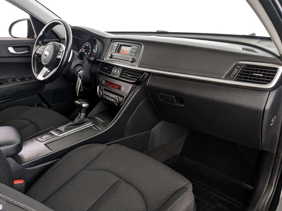 Kia Optima 2018 года с пробегом. Фото: #8