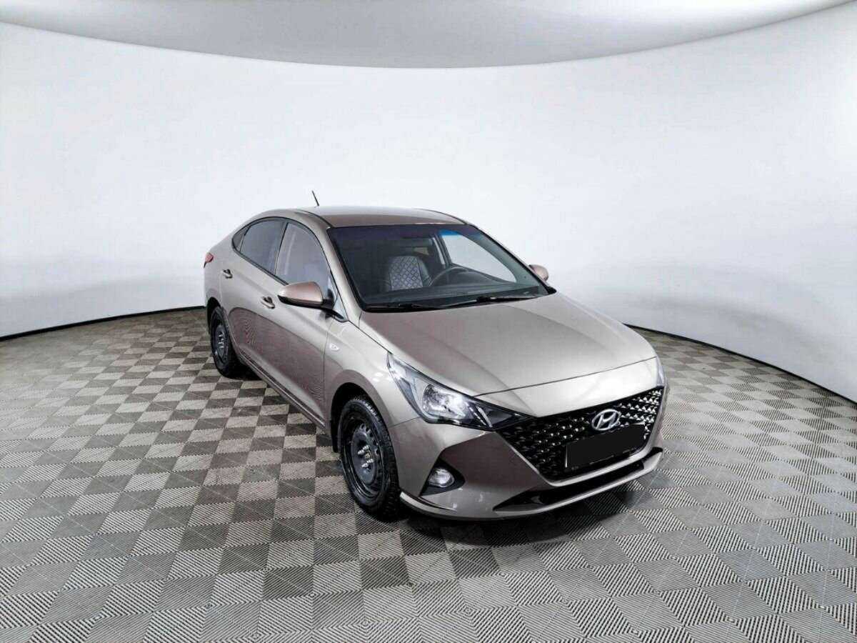 Hyundai Solaris 2020 года с пробегом. Фото: #2