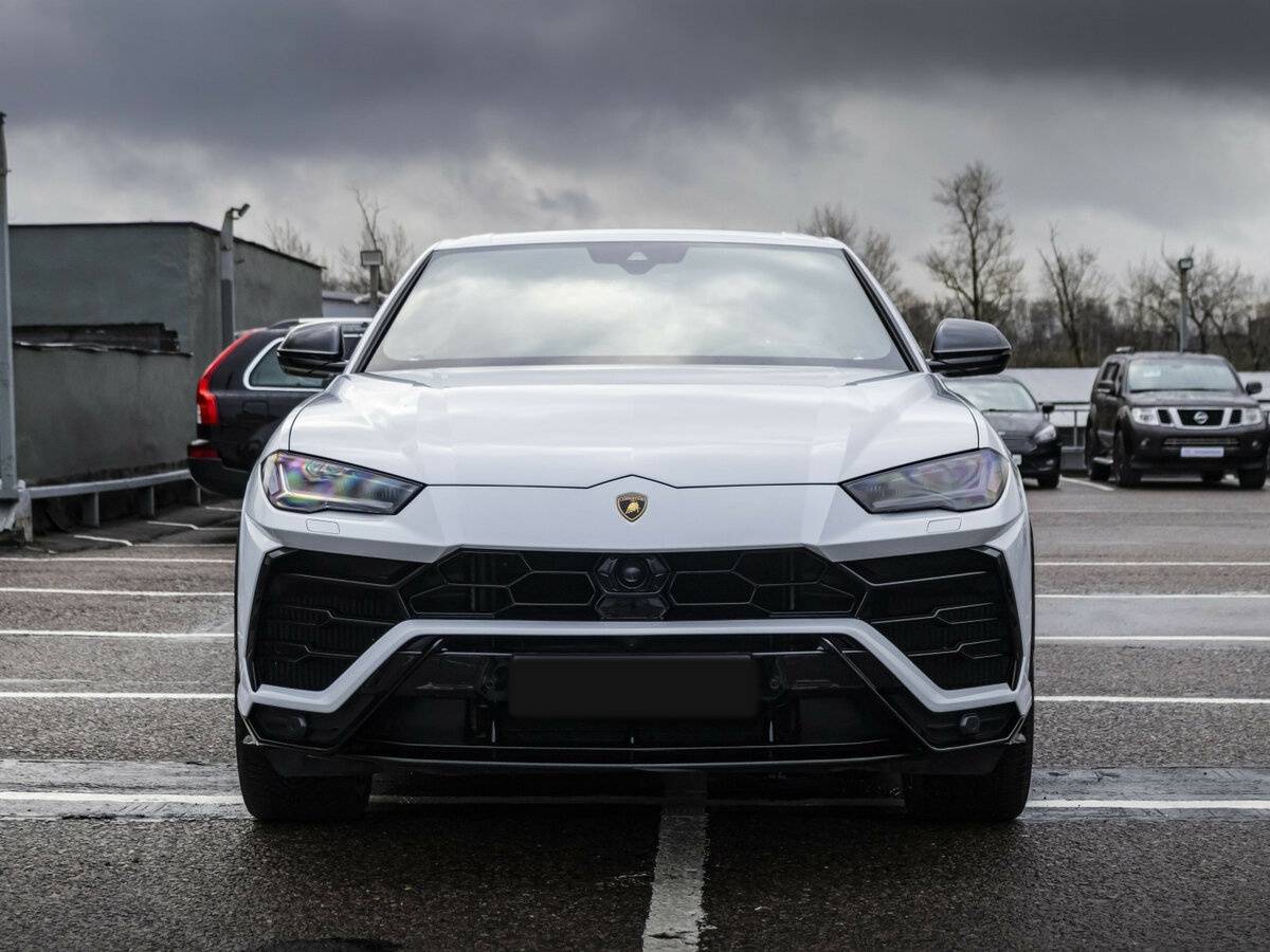Lamborghini Urus 2020 года с пробегом. Фото: #2