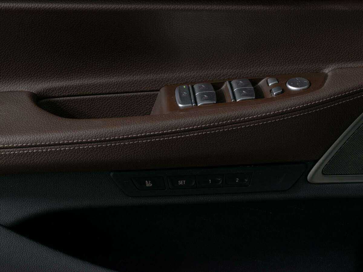 BMW 7 серии 2020 года с пробегом. Фото: #22