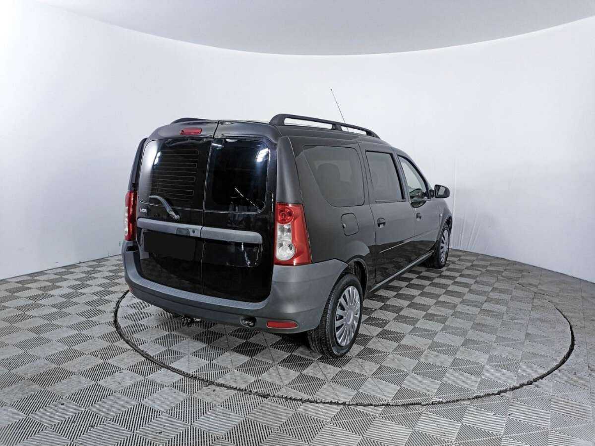 Lada (ВАЗ) Largus 2017 года с пробегом. Фото: #4