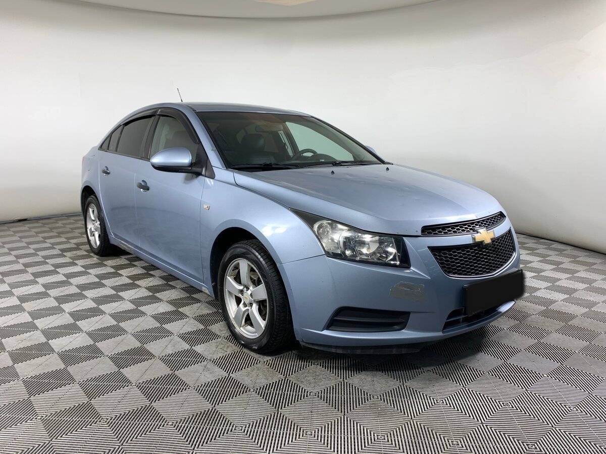 Chevrolet Cruze 2010 года с пробегом. Фото: #2