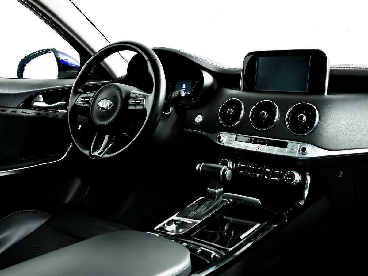 Kia Stinger 2018 года с пробегом. Фото: #8