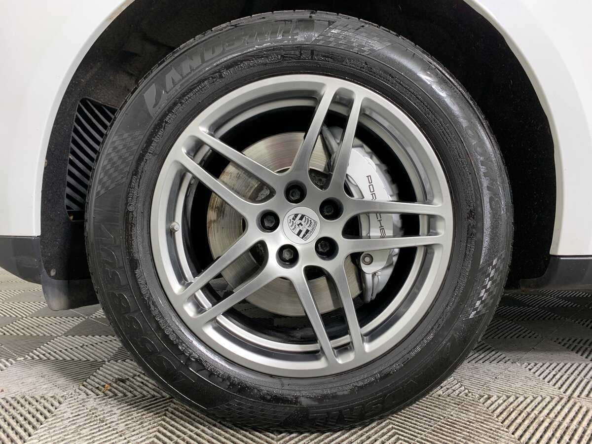 Porsche Macan 2015 года с пробегом. Фото: #8