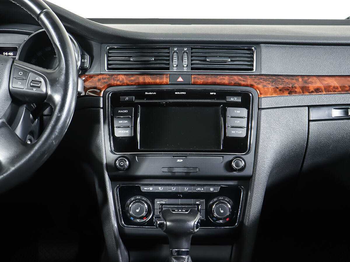 Skoda Superb 2010 года с пробегом. Фото: #14