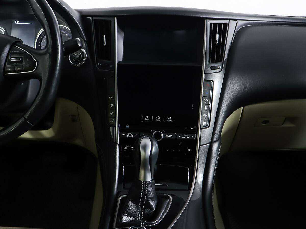 Infiniti Q50 2014 года с пробегом. Фото: #11