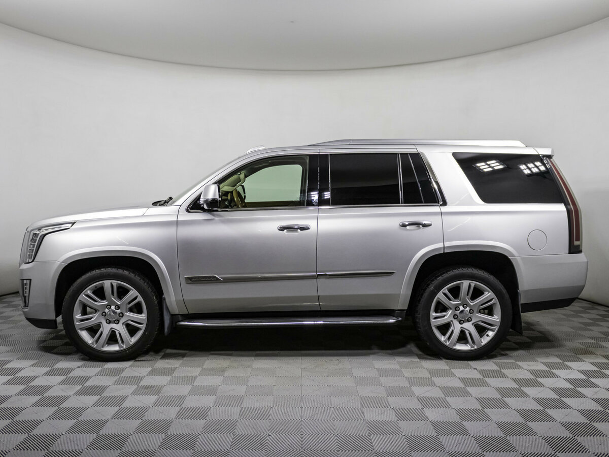 Cadillac Escalade 2015 года с пробегом. Фото: #7
