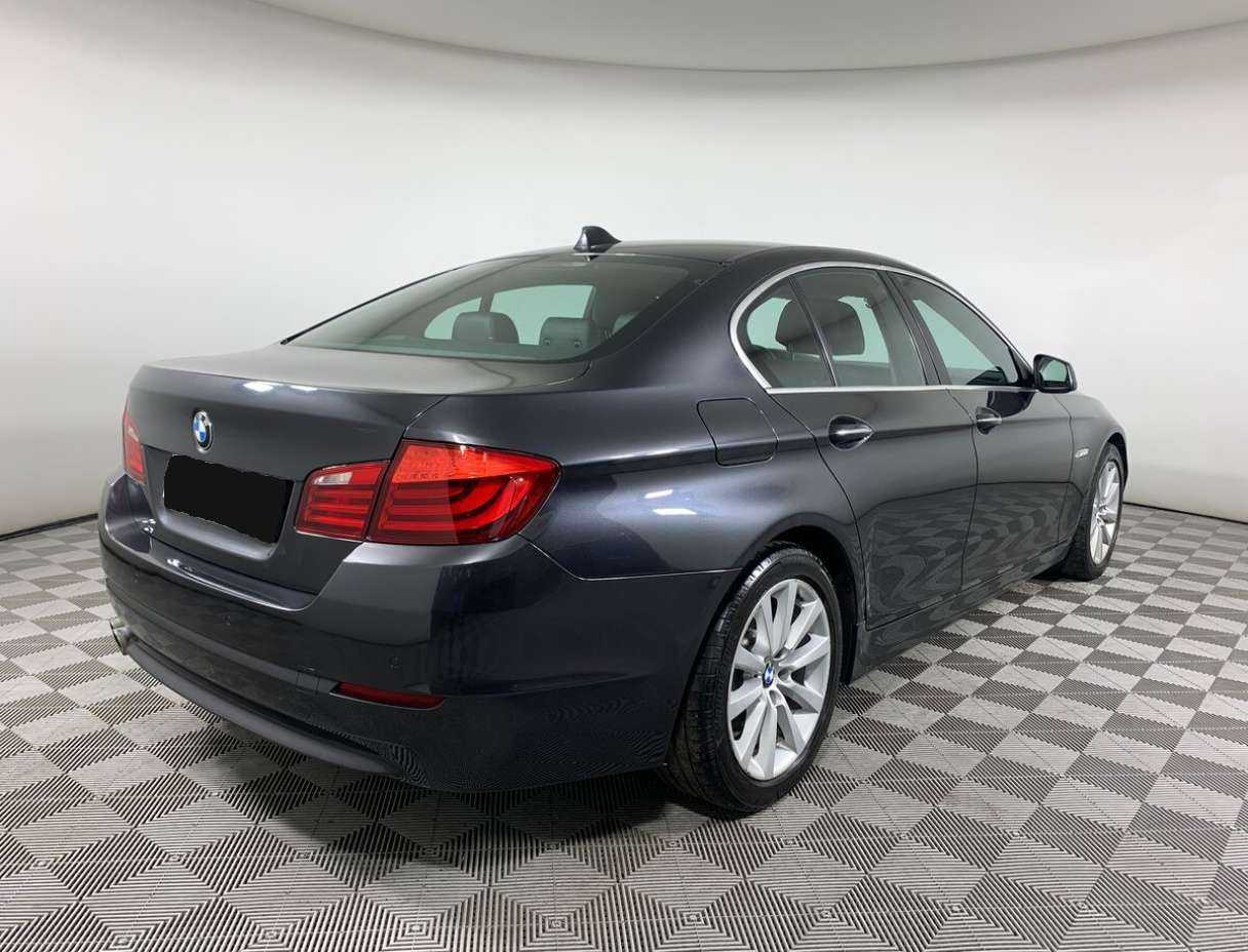BMW 5 серии 2012 года с пробегом. Фото: #4