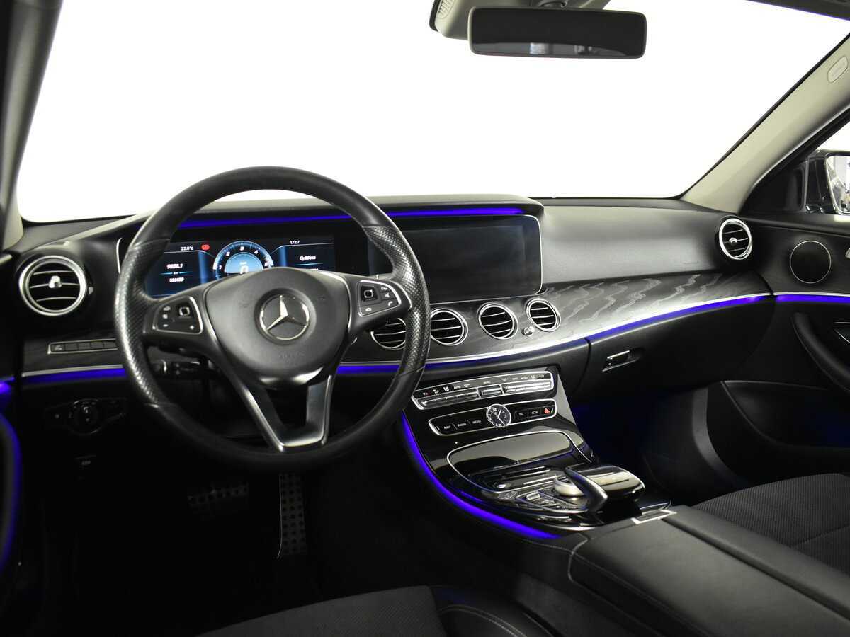Mercedes-Benz E-Класс 2017 года с пробегом. Фото: #11