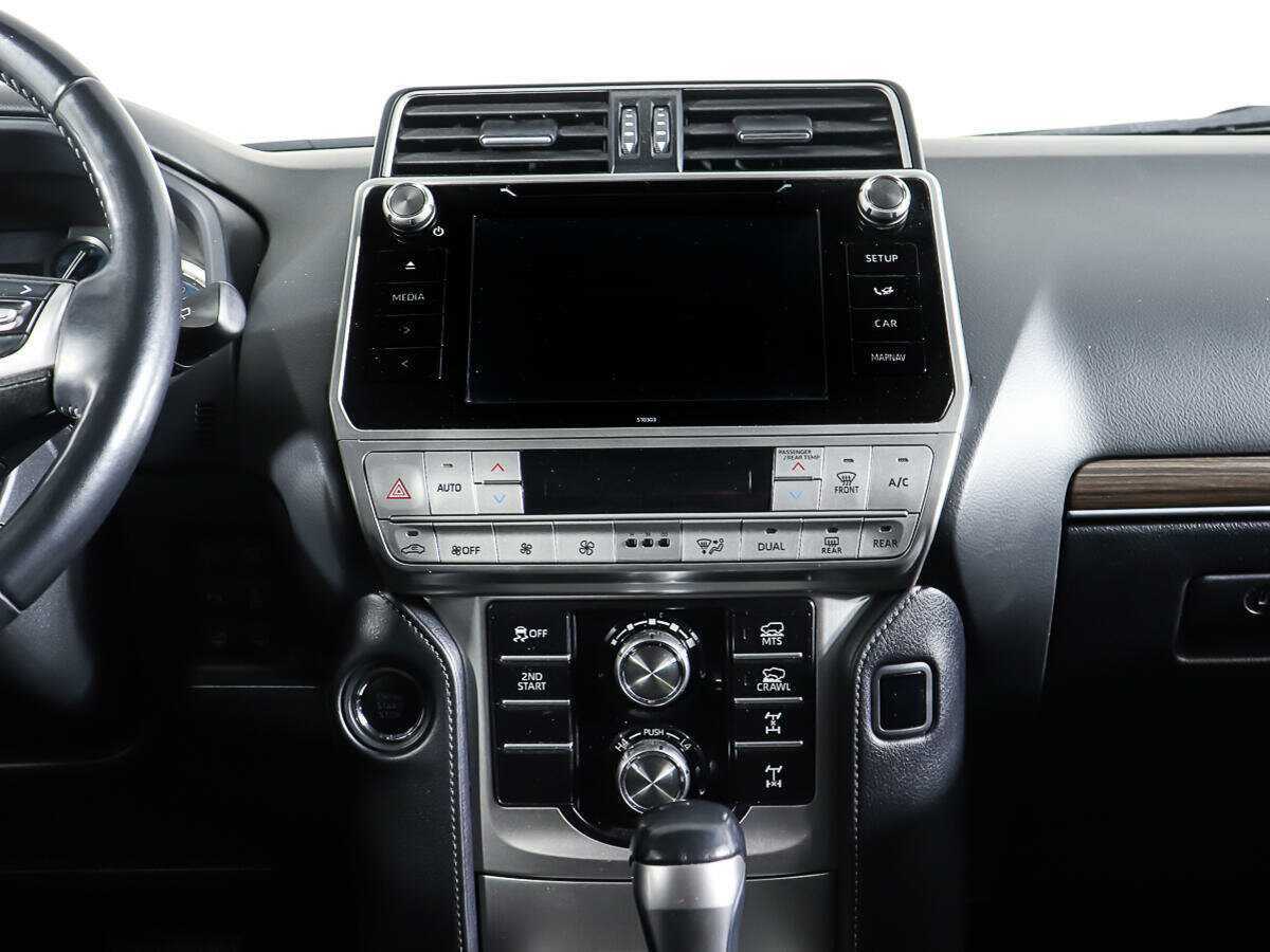 Toyota Land Cruiser Prado 2020 года с пробегом. Фото: #11