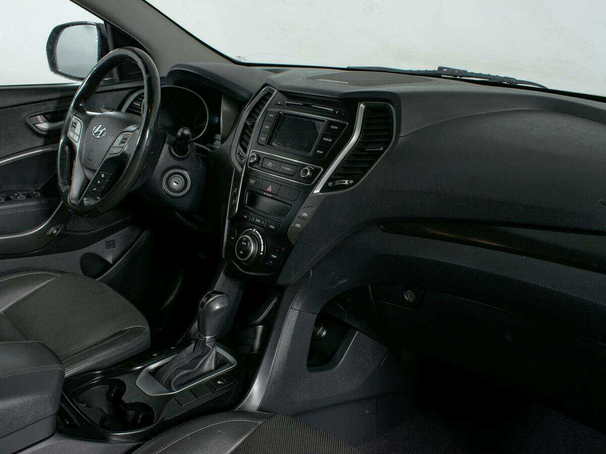 Hyundai Santa Fe 2017 года с пробегом. Фото: #6