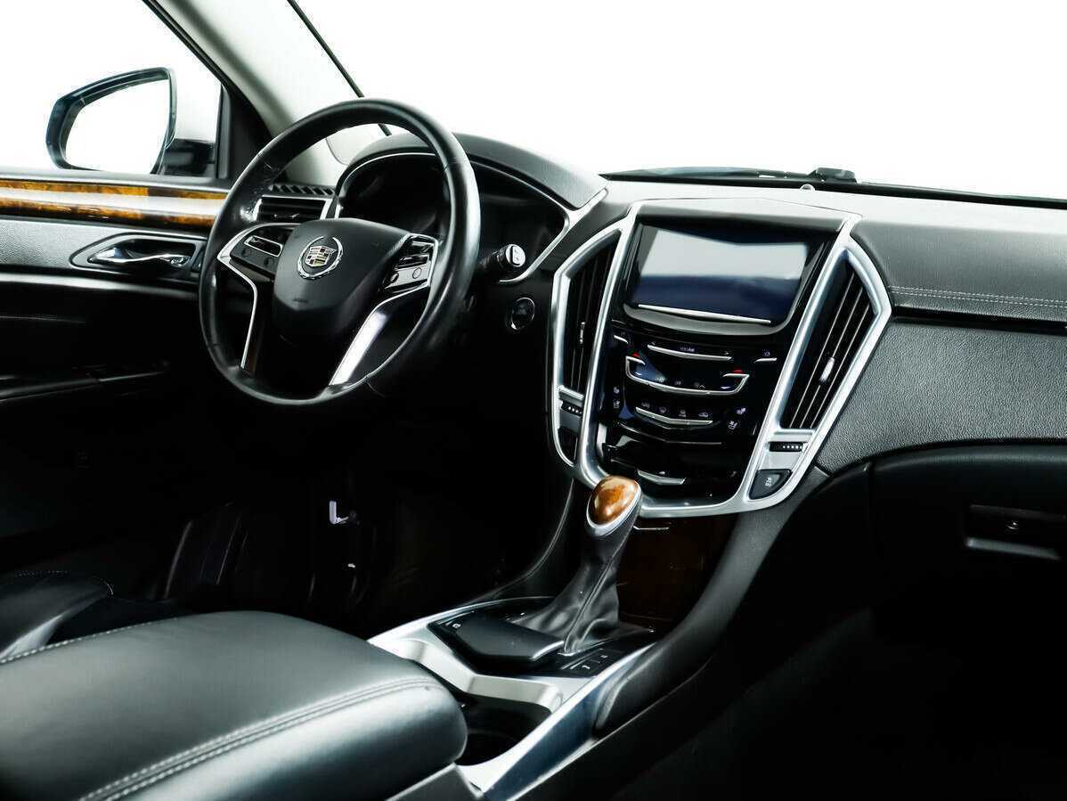 Cadillac SRX 2014 года с пробегом. Фото: #6