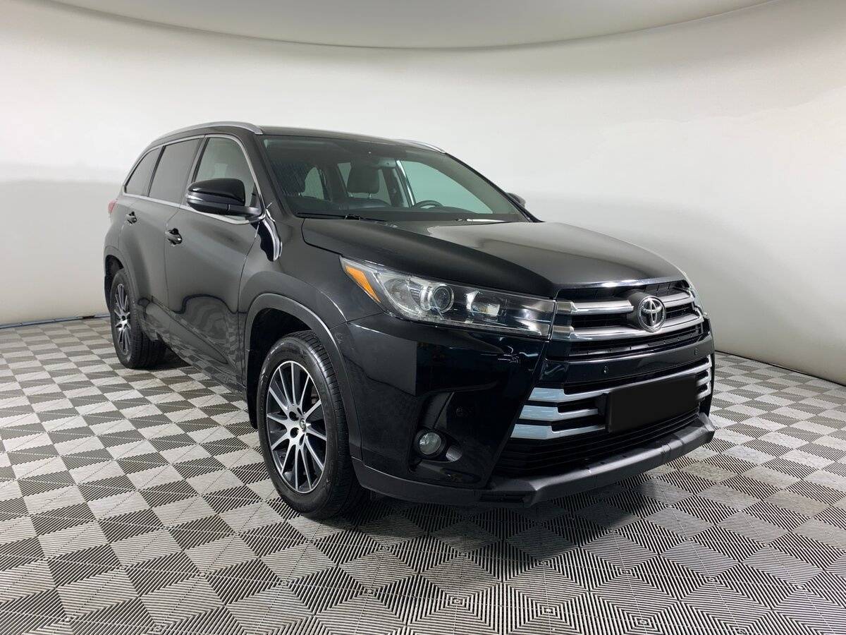 Toyota Highlander 2019 года с пробегом. Фото: #2