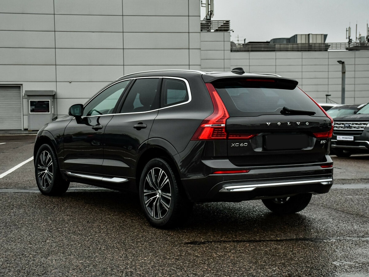 Volvo XC60 2021 года с пробегом. Фото: #6