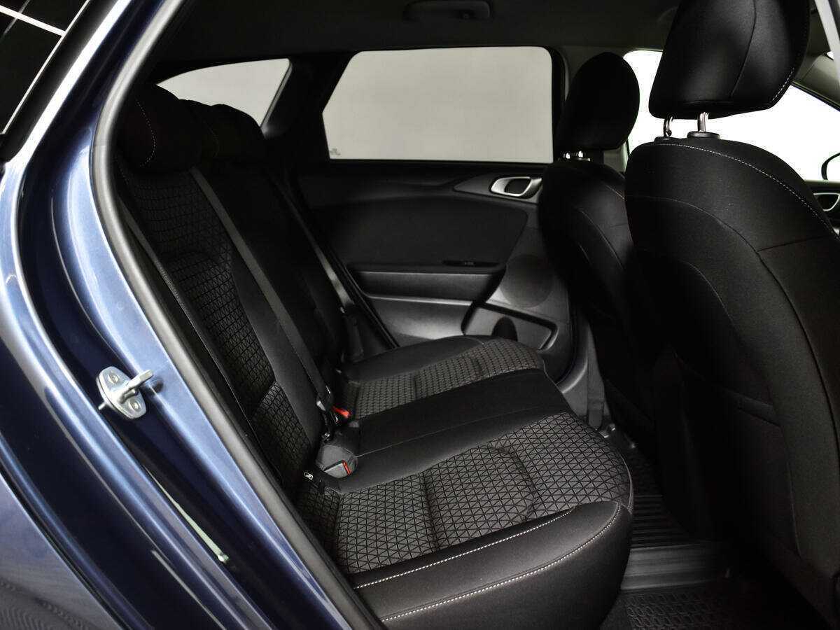 Kia Ceed 2019 года с пробегом. Фото: #9