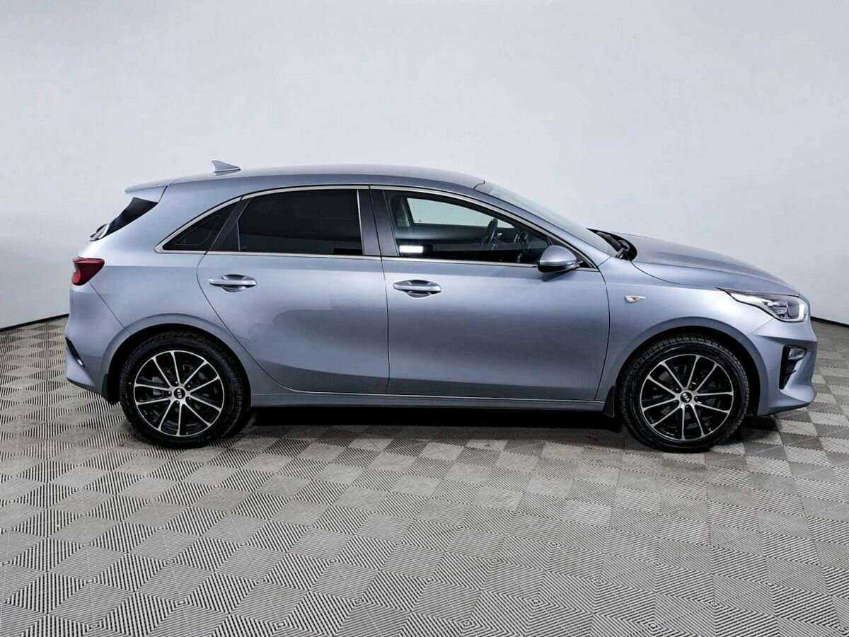 Kia Ceed 2020 года с пробегом. Фото: #3