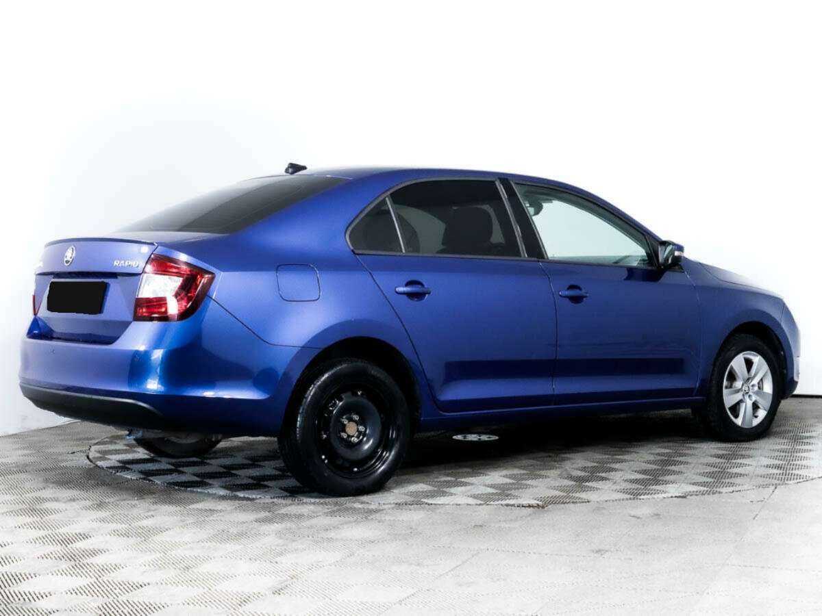 Skoda Rapid 2018 года с пробегом. Фото: #3