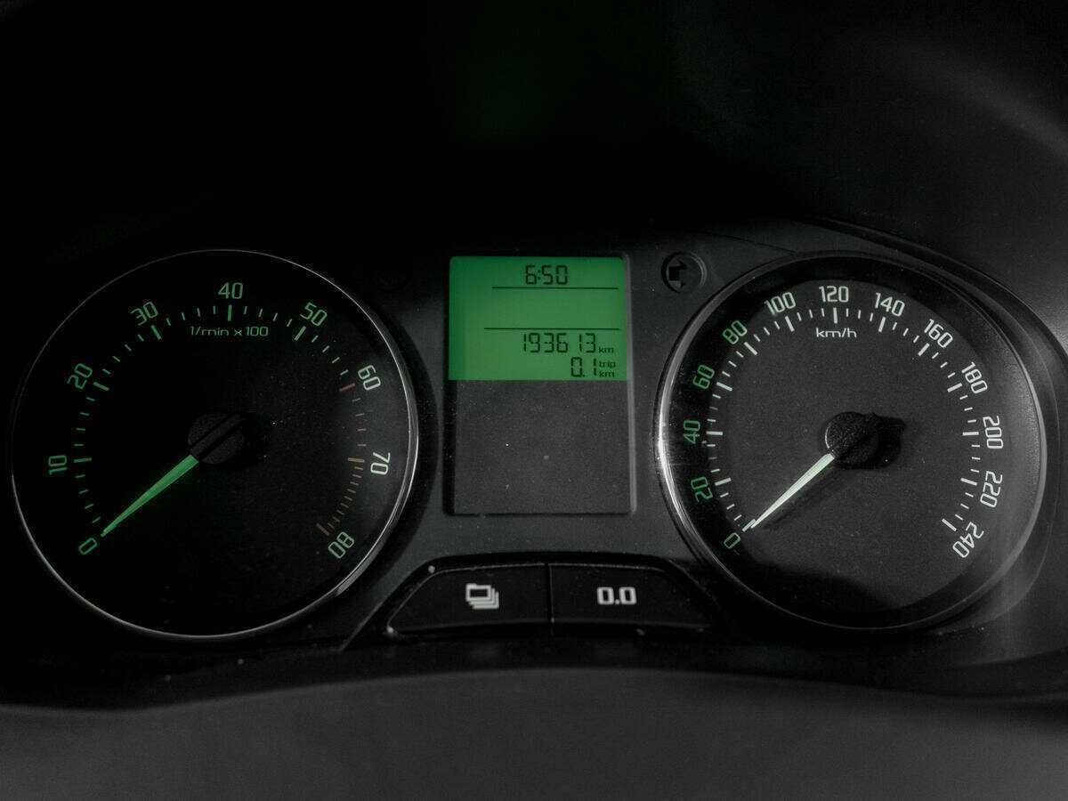 Skoda Fabia 2010 года с пробегом. Фото: #10